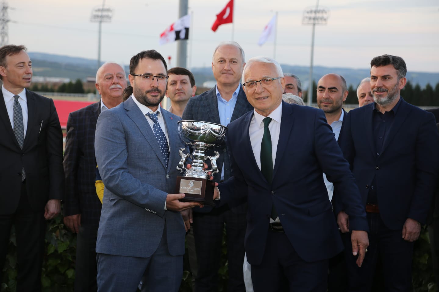 WhatsApp Image 2025-12-17 at 16-57-33